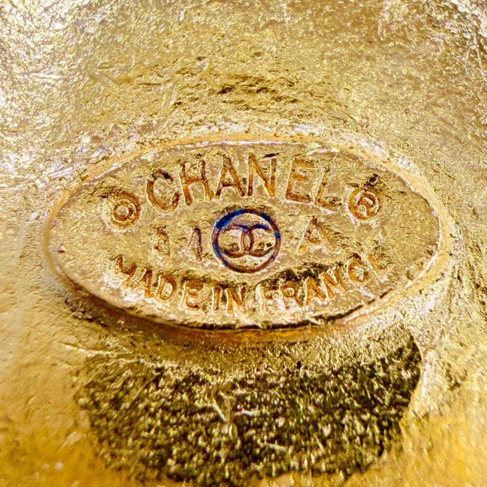 CHANEL Necklace - Picture 9 of 9